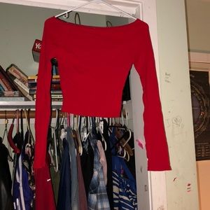 Long sleeve red crop top